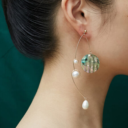 Original Natural Pearl Abalone Shell Stud Earrings High-end Luxurious Ear Decor Elegant and Light Handcrafted